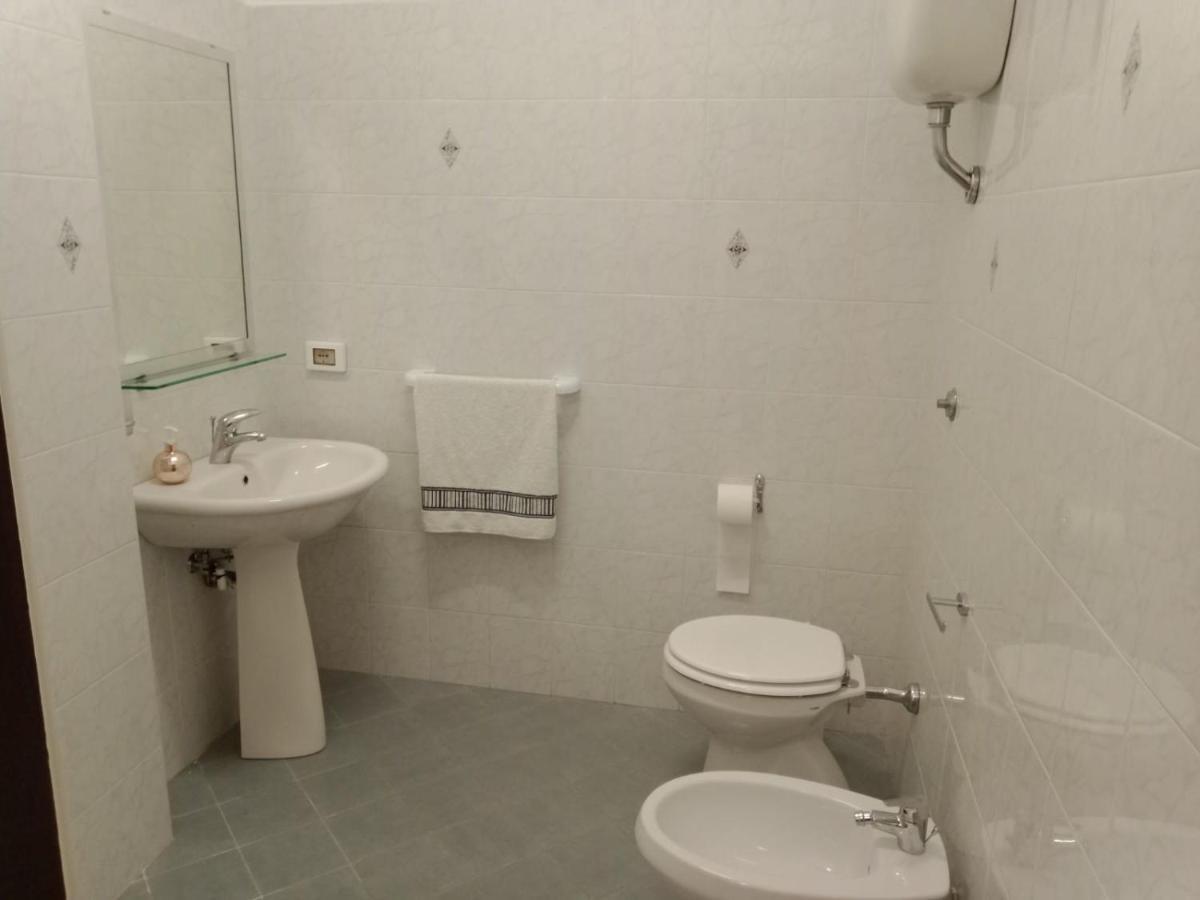 Casa Riva Levante Hotell Gallipolli Exteriör bild